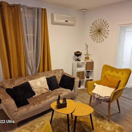 Agreable Apartment *